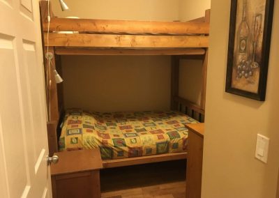 Guest Bedroom with Double and Twin Bunks
